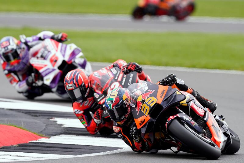 MotoGP, Espargaro beffa Bagnaia e trionfa a Silverstone: le immagini più belle della gara 7