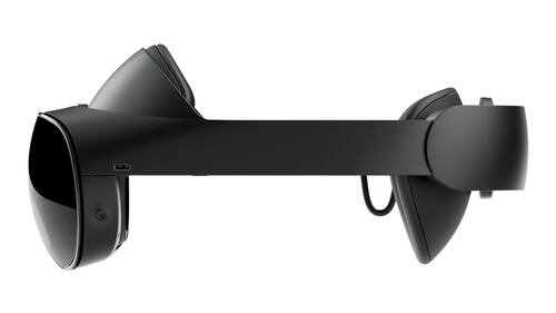 Meta Quest Pro, il visore per la realtà virtuale  8