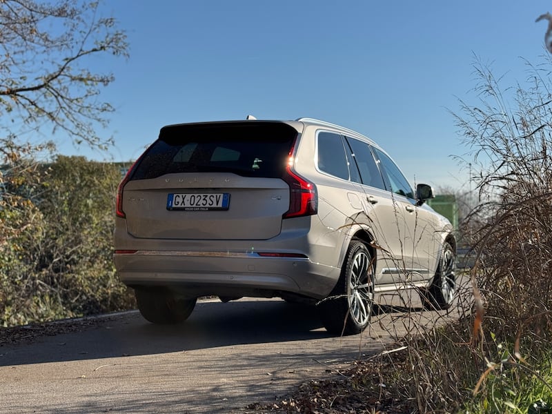 Volvo XC90: la gallery del nuovo SUV premium svedese, che comfort 1