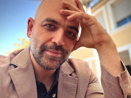 "Squadrismo fratellista e leghista". Saviano ancora una volta fa la vittima