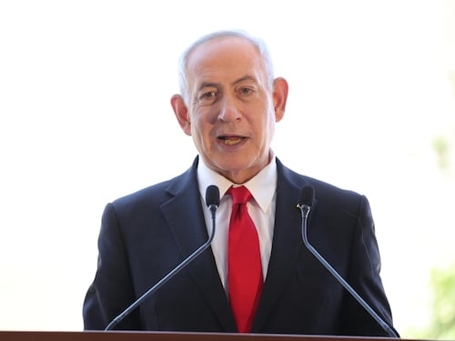 “Sapeva dell’attacco”. Bibi sulla graticola. Ma lui: “Tutte bugie dettate dai Paesi arabi”
