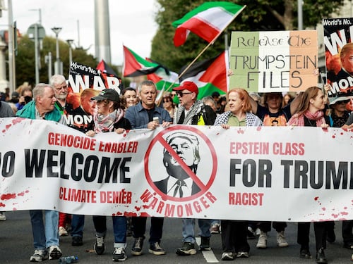 Bufera Trump sull’Irlanda. “Unita sarebbe fantastica”
