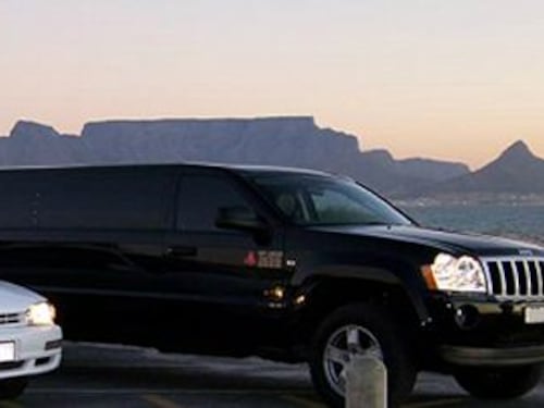 Gb, jeep limousine per trasferire migranti