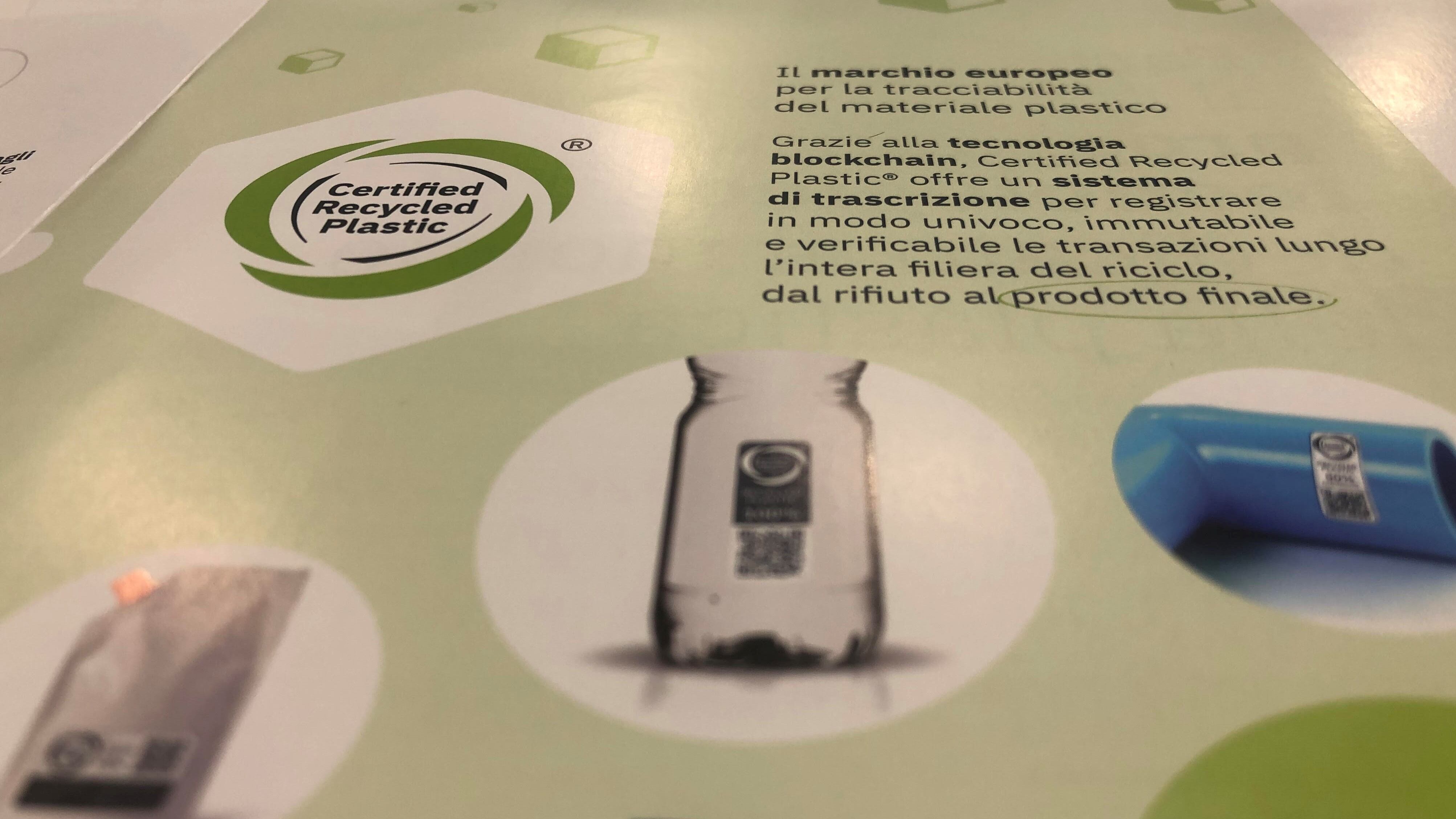 Greenplast, l'etichetta parlante garantisce che la plastica sia riciclata