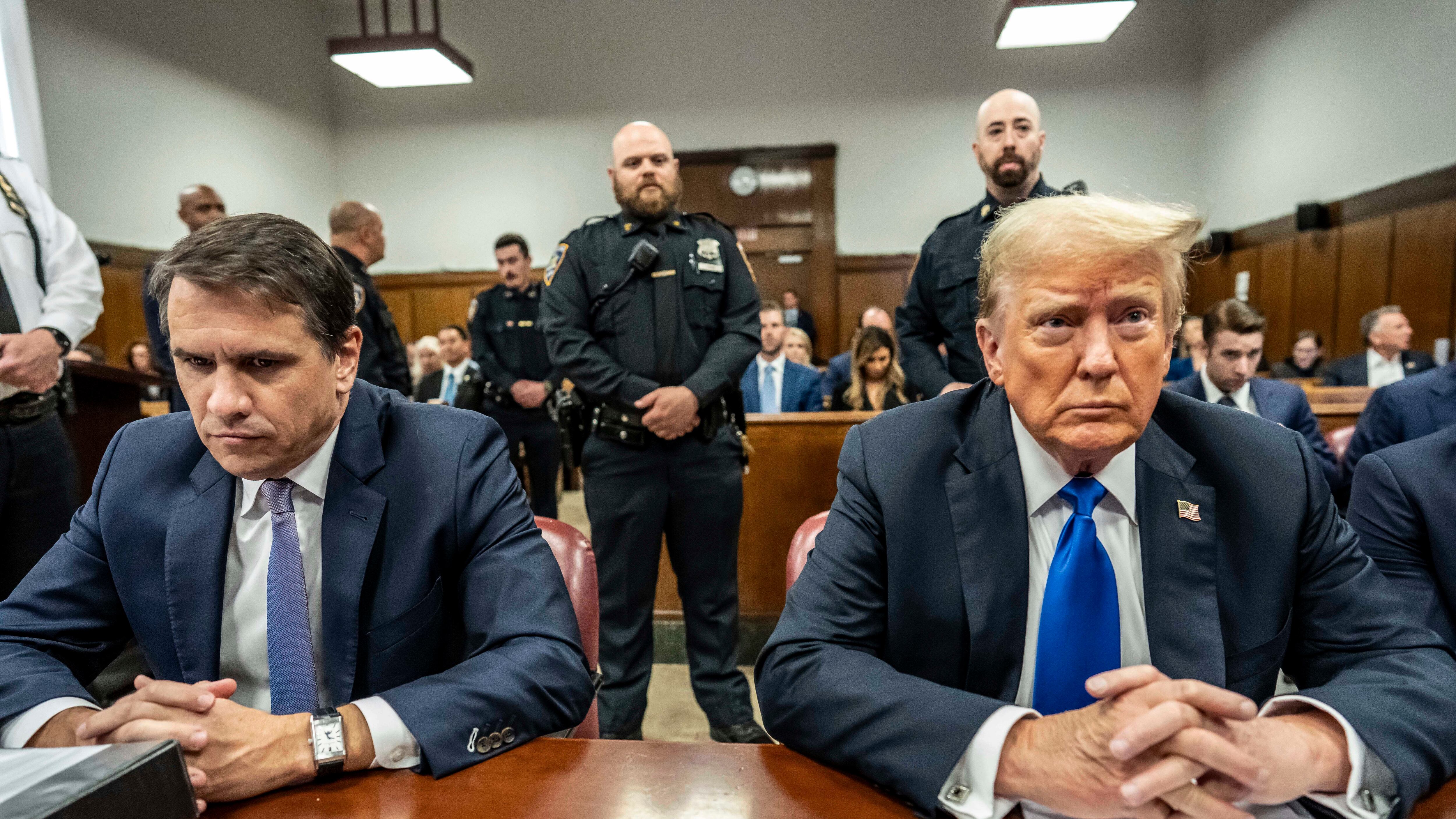 I documenti riservati, la sovversione e le cause civili: tutti gli altri processi di Trump