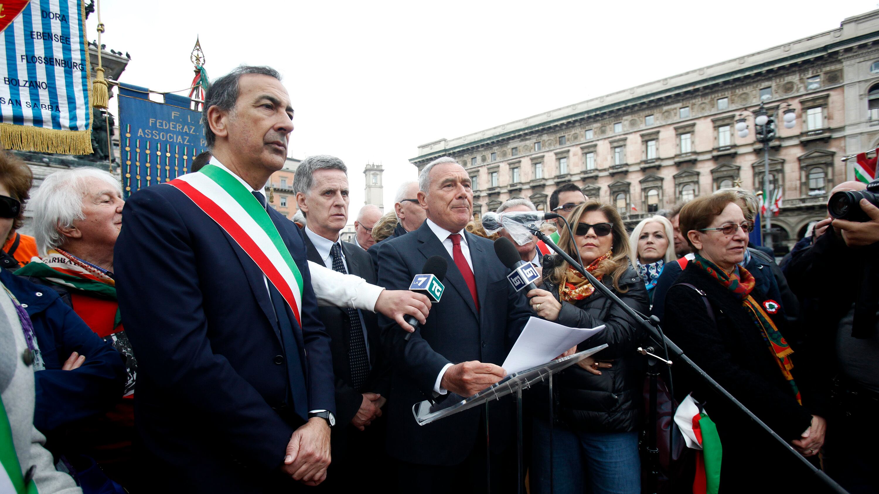 Il 25 Aprile a Milano, fatta diventare fattoria degli animali