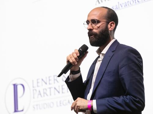 “Memecoin, Consob e nuove regole, cosa insegna il caso Corona secondo l’avvocato Salvatore Luciano Furnari”