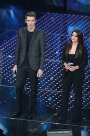 Sanremo 2016: i look femminili nella serata cover 65