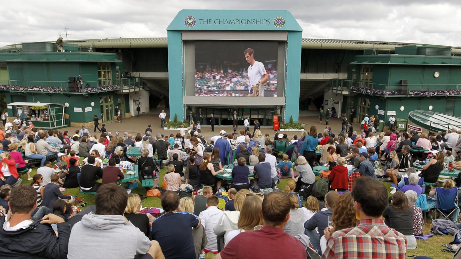 Slam truccati, il tennis va fuorigiri