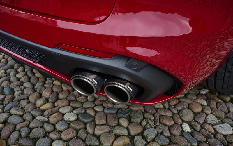 Nuove Alfa Romeo Giulia e Stelvio Quadrifoglio