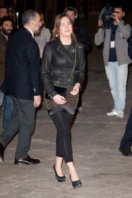 Chiodo, leggins e tacchi alti: la Boschi "conquista" Veltroni 12