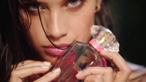 Sara Sampaio sexy per il nuovo profumo di Victoria's Secret 5