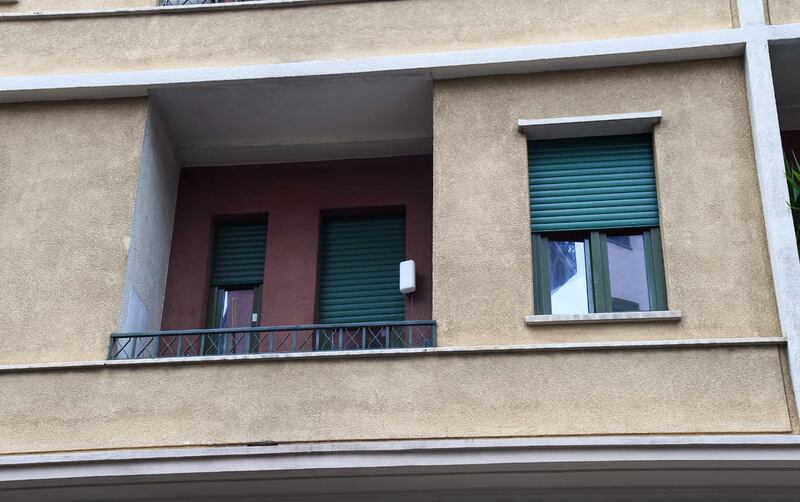 Torino, le immagini dell'appartamento in cui si è consumato il femminicidio 10