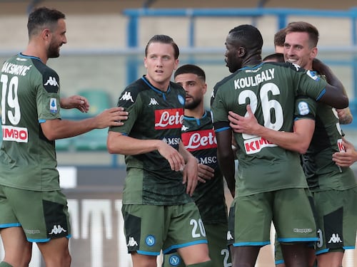 Serie A, il Napoli sbanca 2-0 Verona. Vincono Parma, Cagliari e Torino