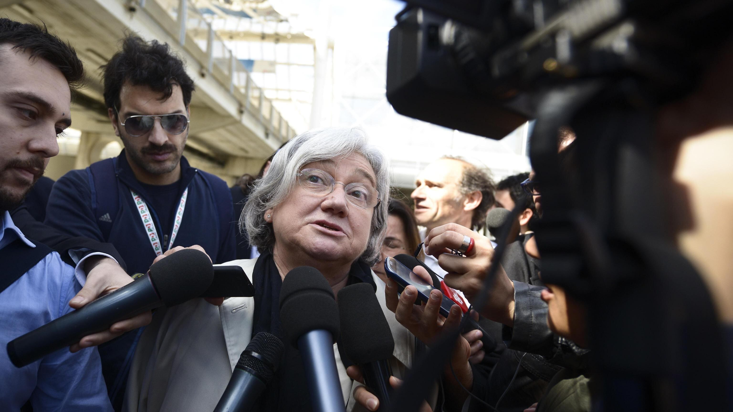 Chi rilascia la patente di impresentabile?