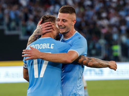 Immobile ribalta il Bologna, alla Roma basta Cristante