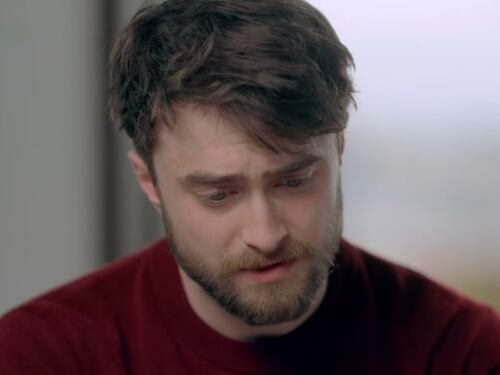 Daniel Radcliffe scopre il suo passato e si commuove in tv