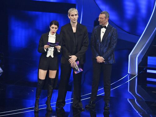 Sanremo 2024: ecco il look della seconda serata del Festival di Mr.Rain