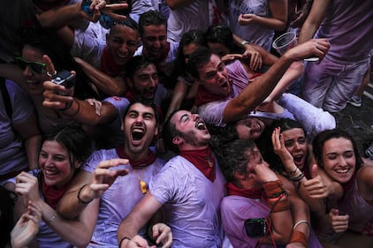 In migliaia a Pamplona per la corsa dei tori 19
