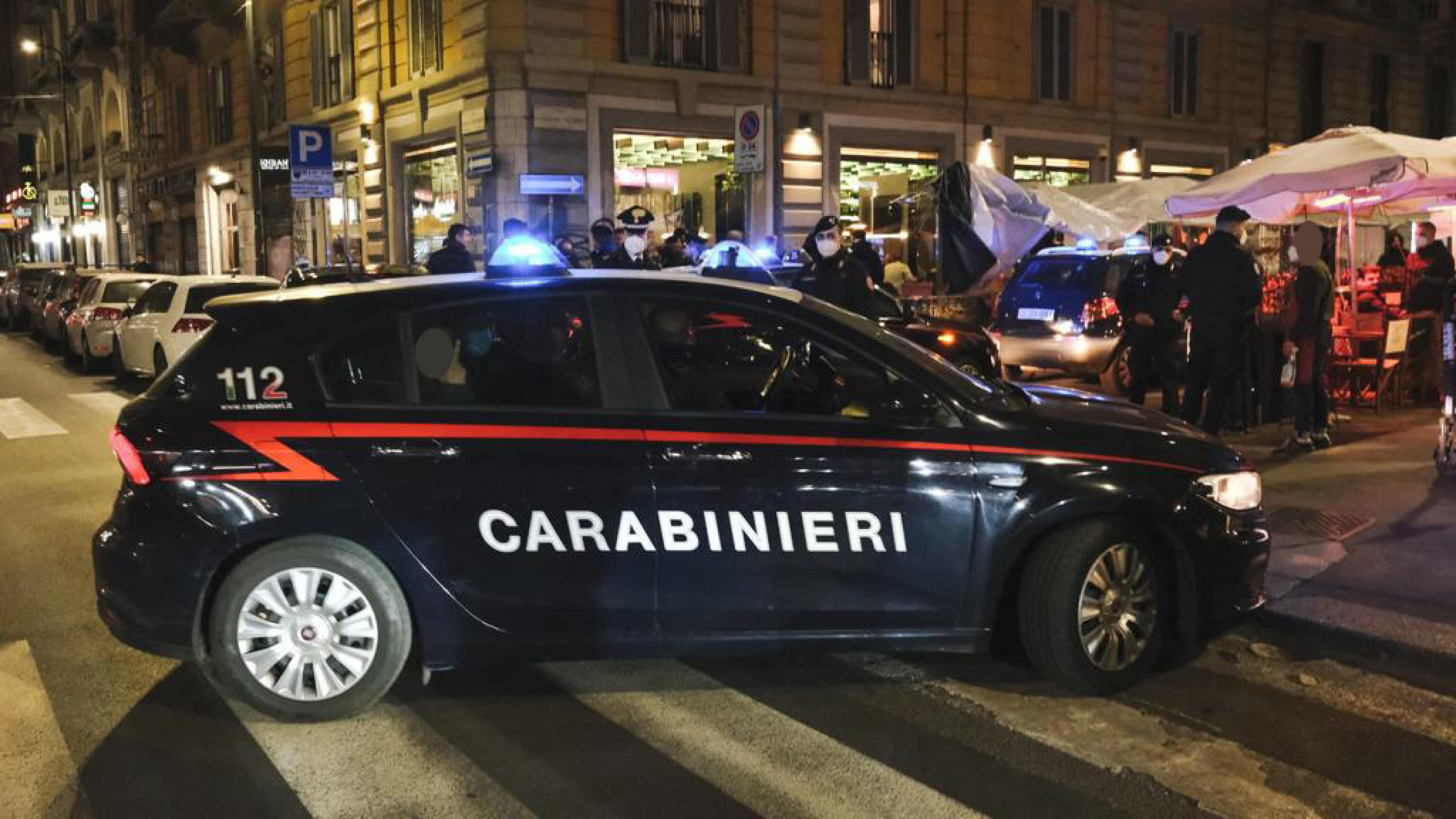 Cerca di stuprare turista che si salva gridando In manette senegalese