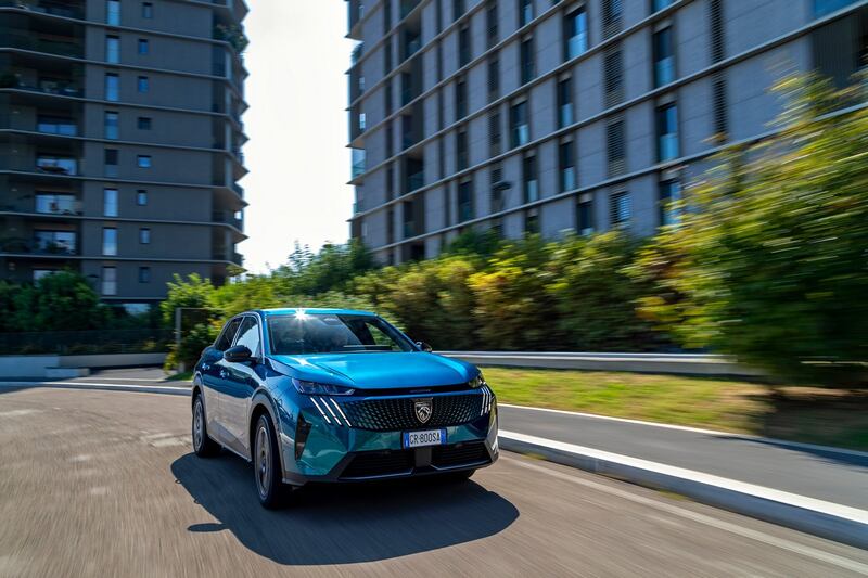 Nuova Peugeot 3008, guarda tutte le foto 9