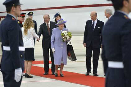 La regina Elisabetta II arriva a Ciampino 3