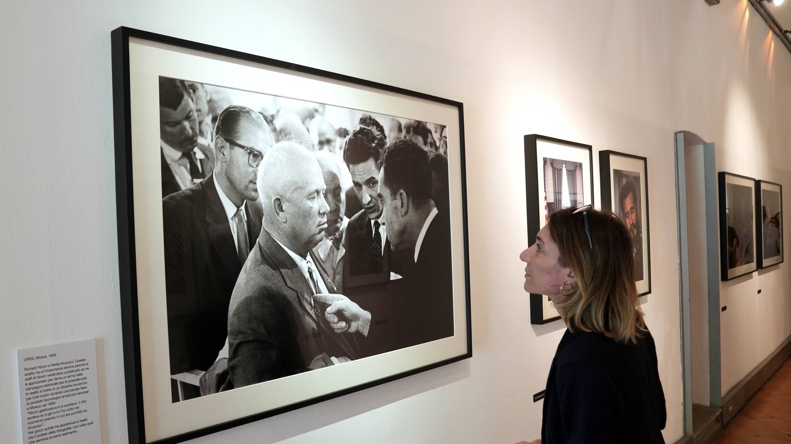 L'America d'oro degli anni '50 e '60 immortalata dall'obiettivo di Elliott Erwitt