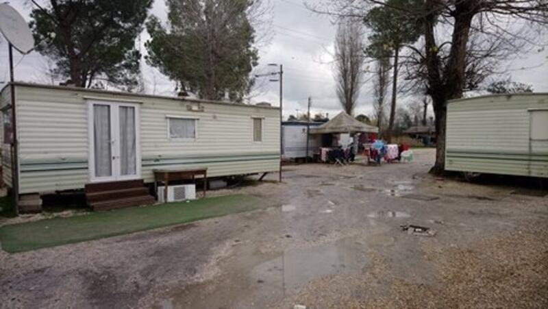 Camping River, tra degrado, roghi e sporcizia 5
