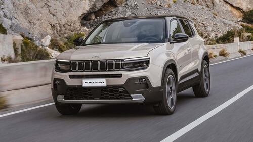 Jeep Avenger Model Year 2024, guarda tutte le foto 11