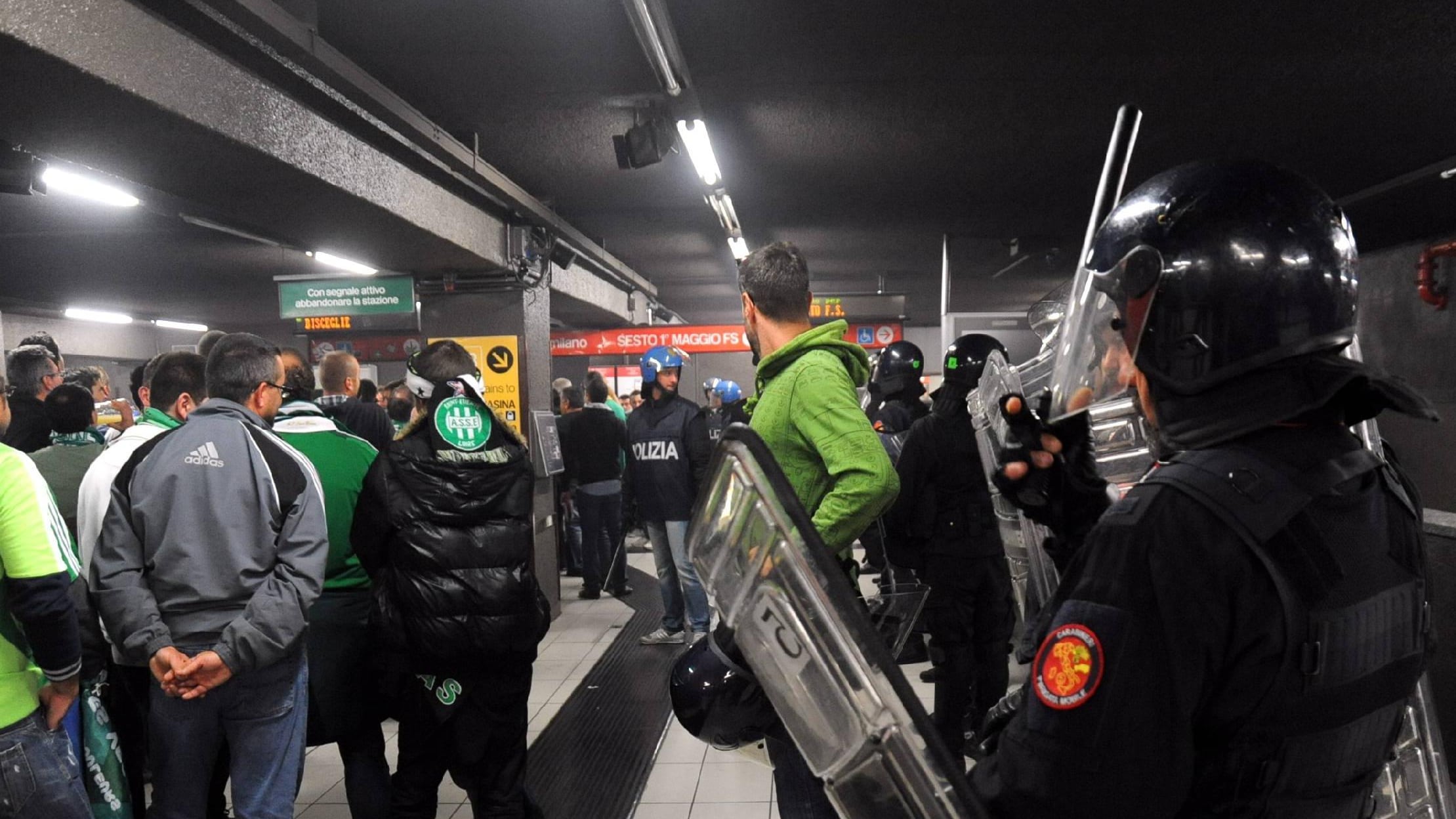 Gli ultrà bloccano tutto Ed è solo l'antipasto del caos-scioperi di oggi