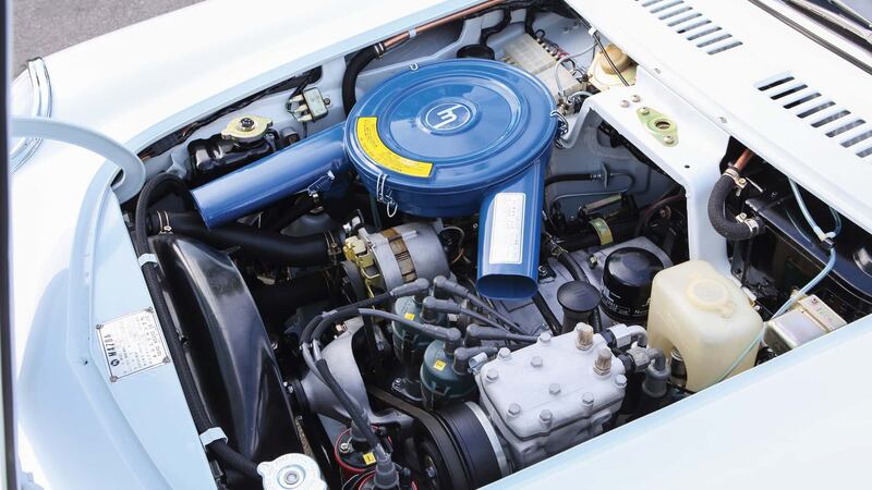 Mazda Cosmo Sport, guarda 5
