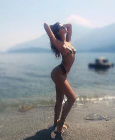 Dayane Mello hot, lato b da urlo in vacanza 6