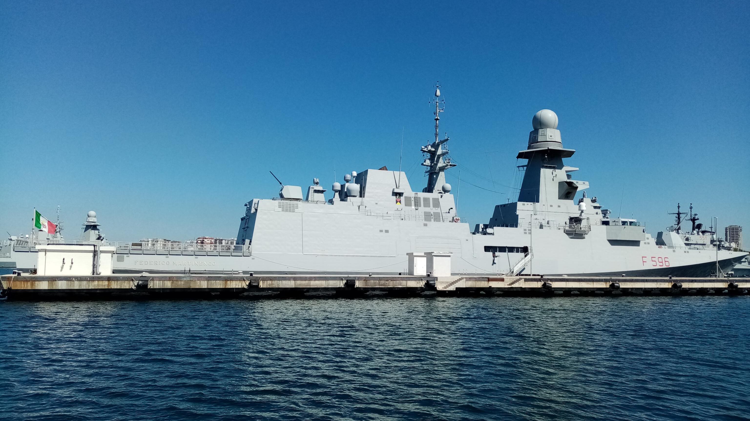 Da Taranto al fronte del Mediterraneo: la fregata Martinengo in rotta verso Cipro