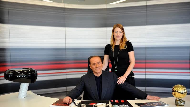 Berlusconi contro Renzi: "Tante promesse ma nessuna copertura"
