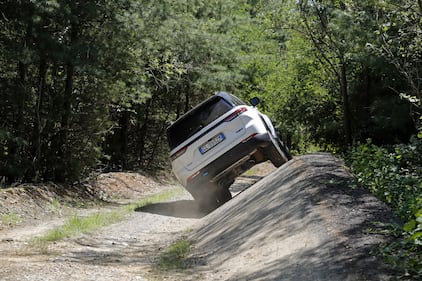 Jeep Grand Cherokee 4xe: guarda tutte le foto 10