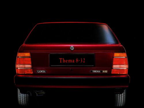 Lancia Thema, guarda la gallery