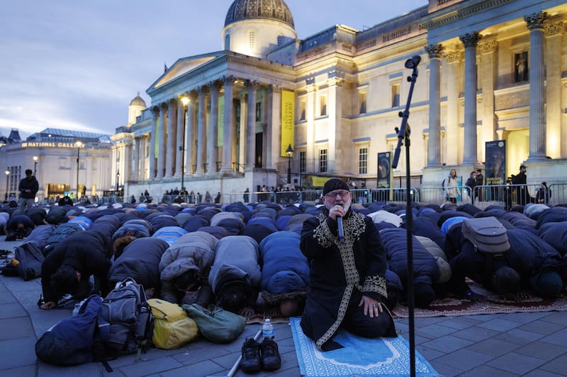 “A Londra apartheid sulle donne”. L’ombra della sharia sull’Europa