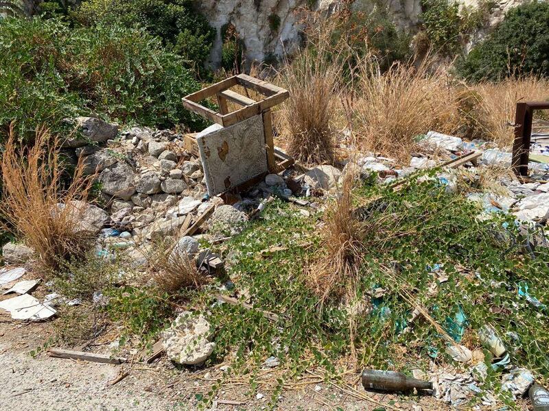 L'inferno di discariche abusive che feriscono la Sicilia 5