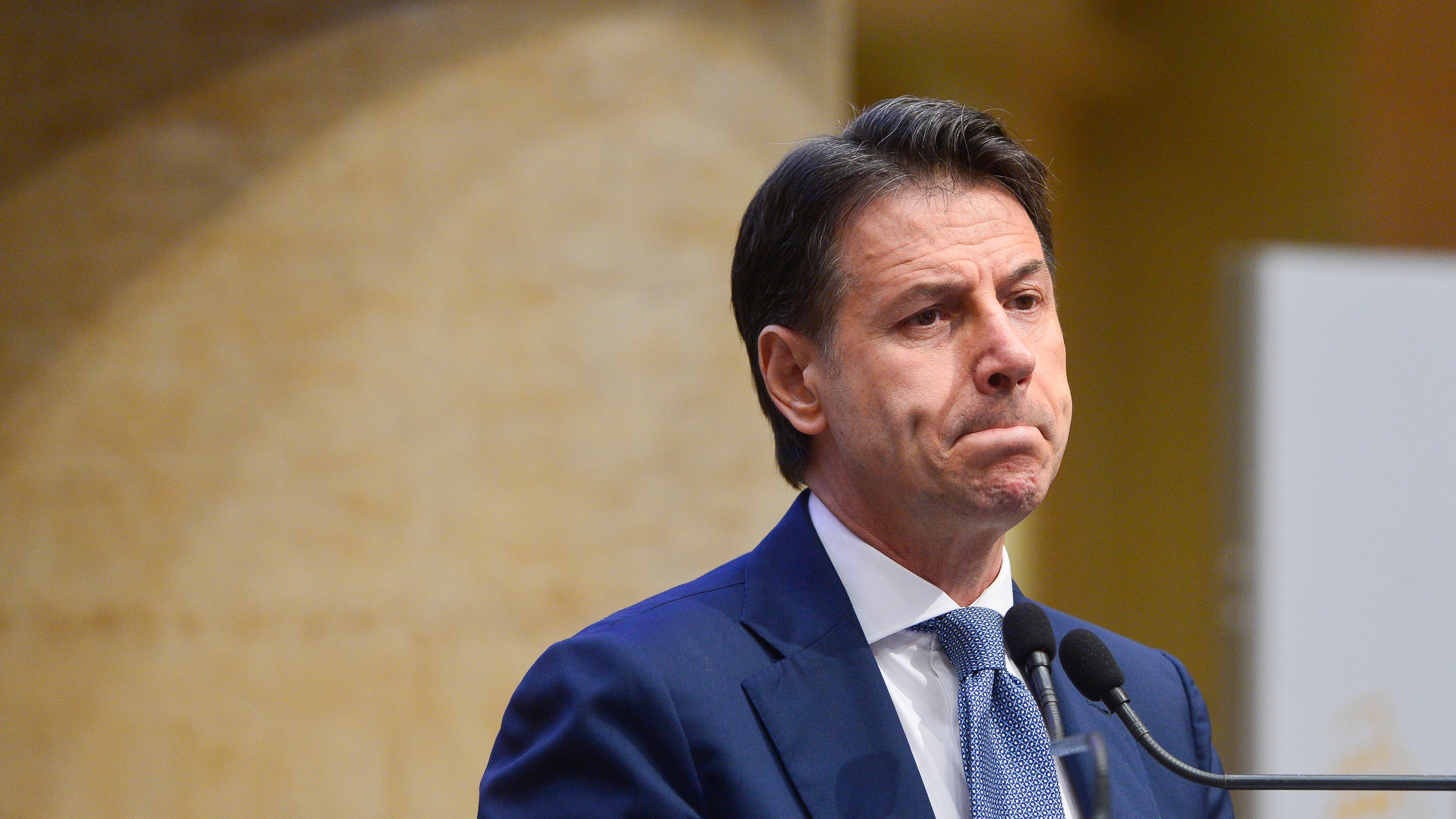 "Agibilità e punti fermi". Conte cerca l'incidente per sganciarsi dai 5s