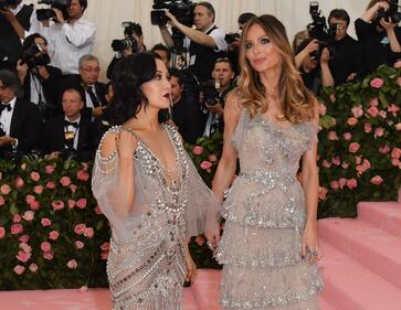 Met Gala 2019: i look più sexy e kitsch in foto 2