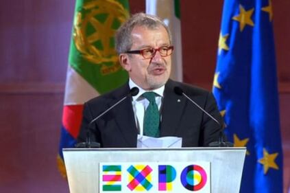 Tutte le autorità a Expo 9