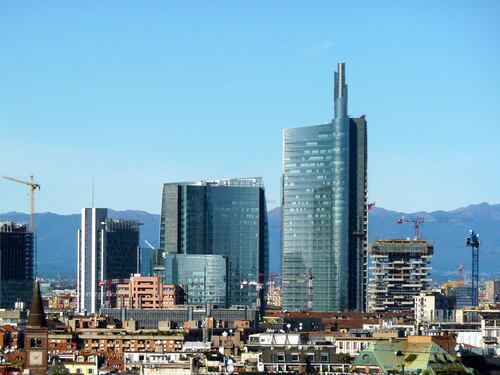 Milano cambia volto: i nuovi grattacieli di Garibaldi e City Life