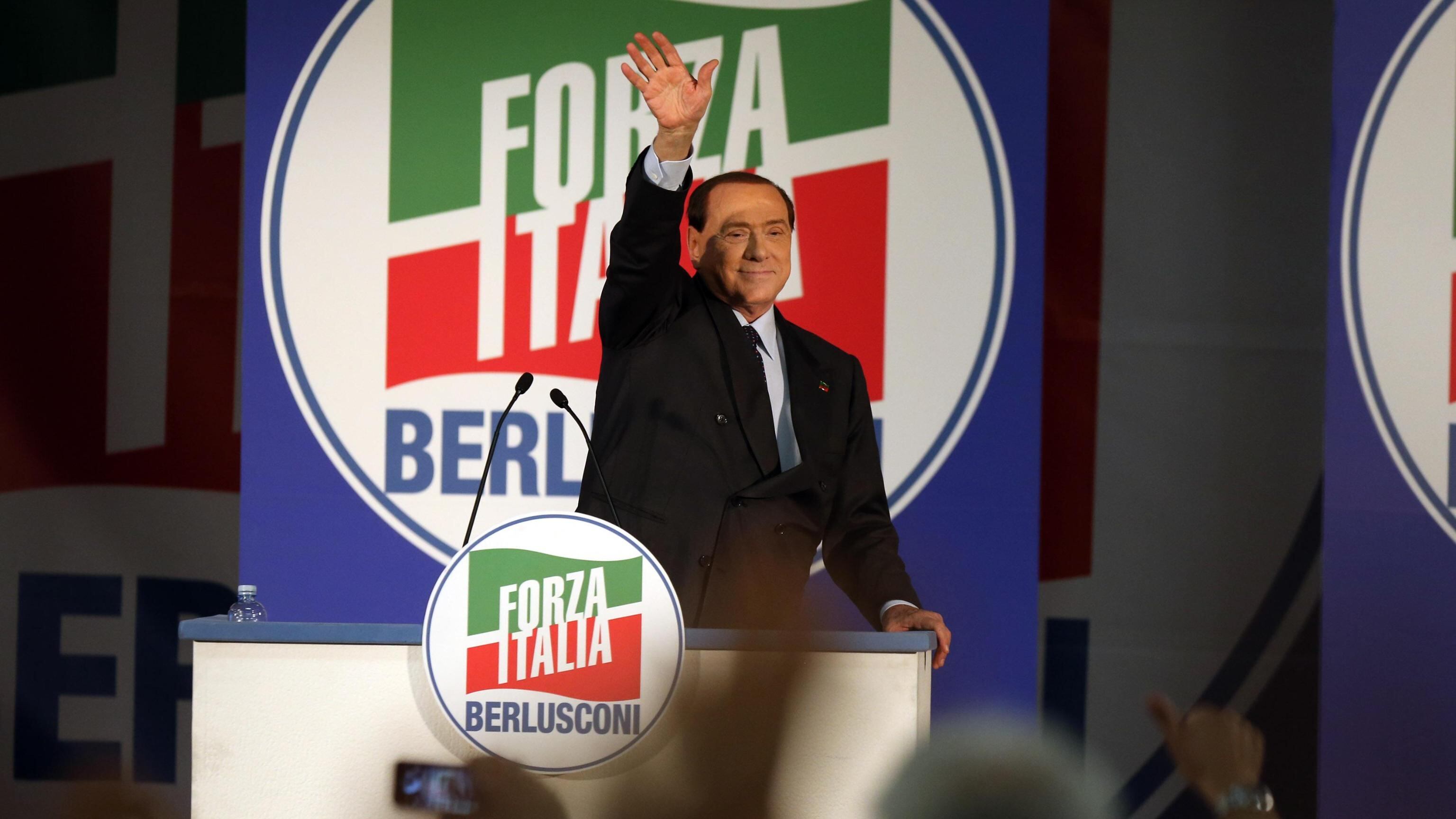 Berlusconi è deluso ma ha già deciso: resto io in prima linea