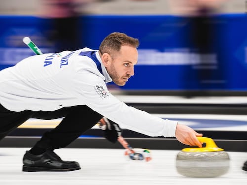 Milano-Cortina, l’Italia del curling domina la Cechia e si avvicina alle semifinali