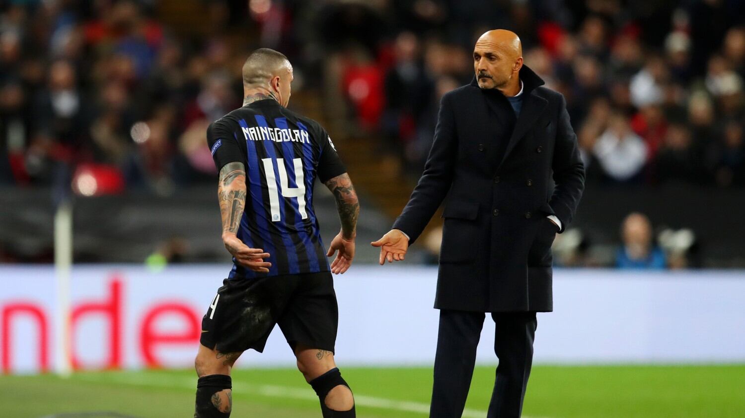 Inter, gli infortuni frenano Nainggolan. I tifosi sui social: "Dov'è lo scontrino?"