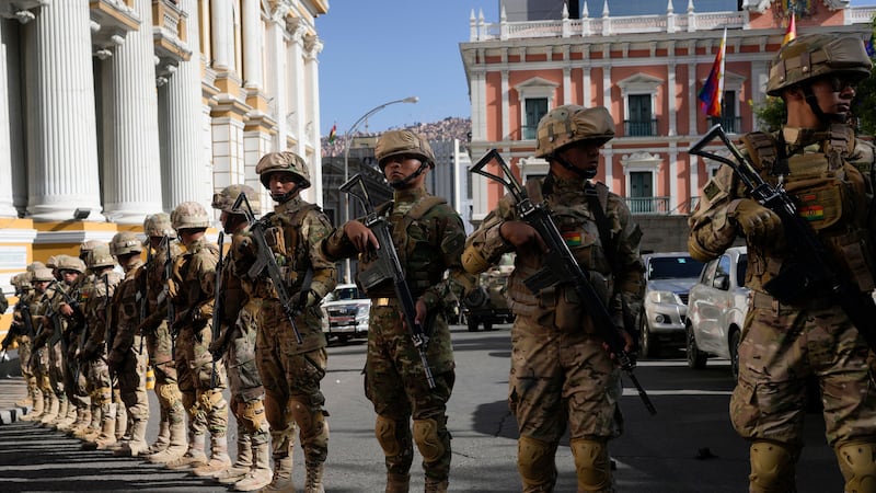 Fallito il colpo di Stato in Bolivia, le immagini dell'assedio 6