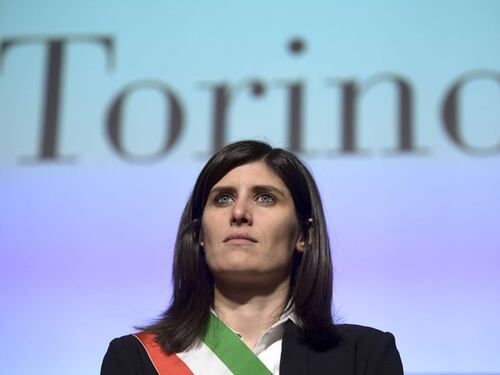 La Appendino registra figlio con due mamme