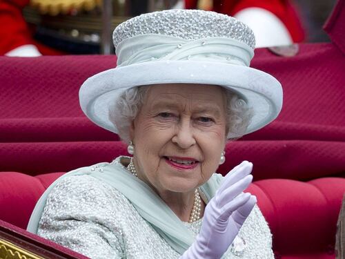 A Elisabetta II il record di longevità sul trono britannico