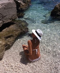 Pamela Prati, l'estate hot 11