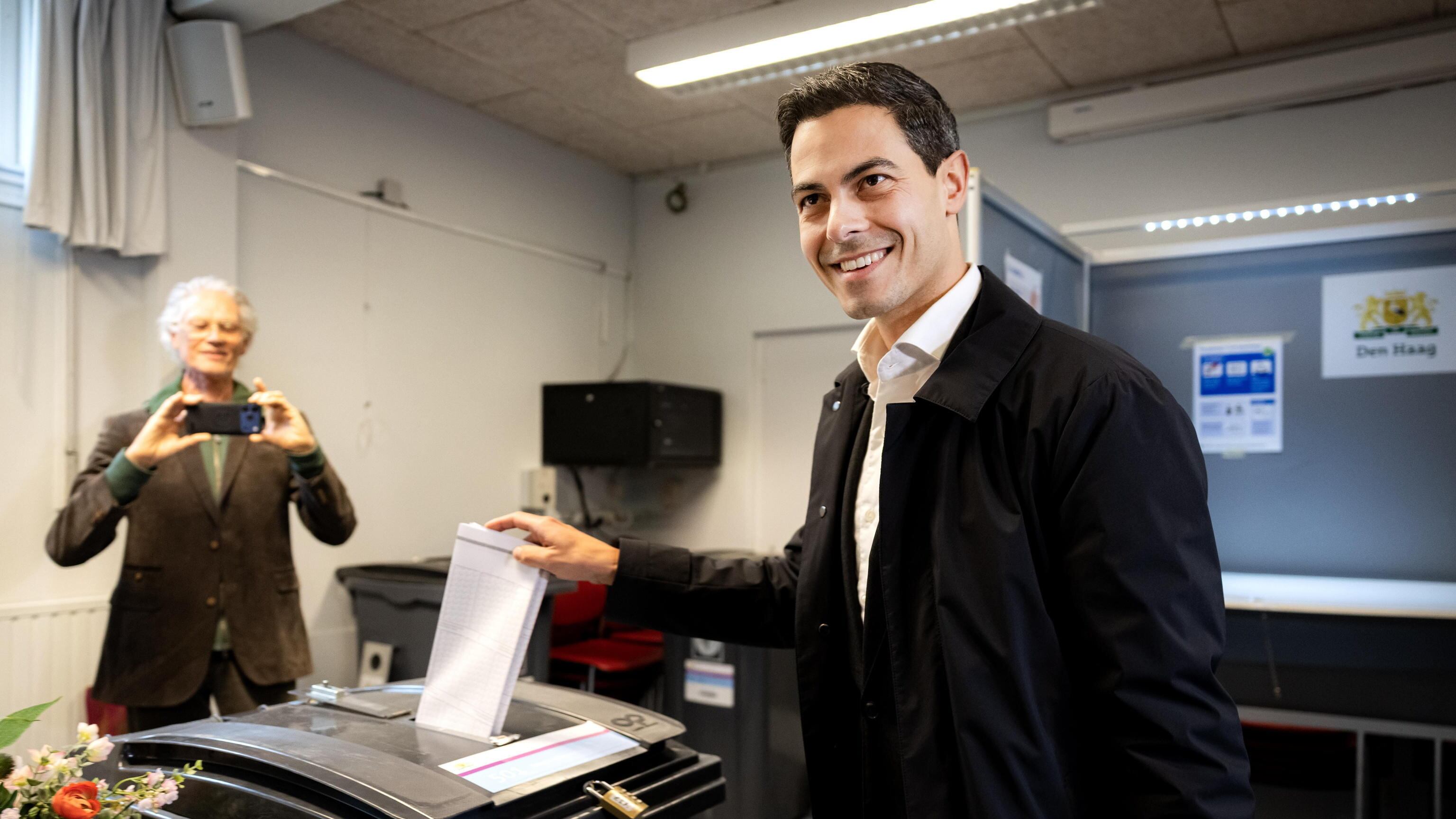Olanda, i liberali progressisti di Rob Jetten sorpassano Wilders